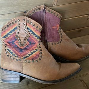 Western Bootie with Tribal Design